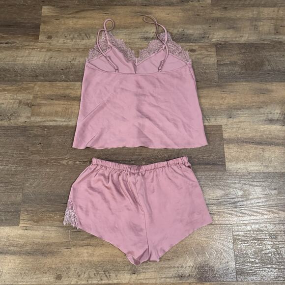 Victoria’s Secret Pink Satin Lace Trim Pajama Set XS Cami Shorts Coquette STAIN - Picture 2 of 9
